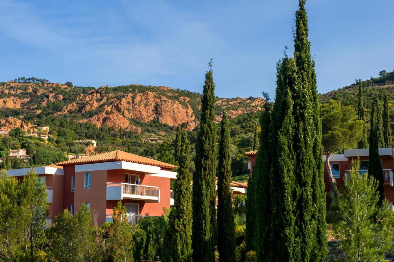 Village Club Les Mas De L'Esterel Saint-Raphaël Exterior foto